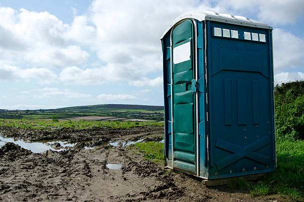 Best Portable Restroom Setup and Delivery  in Justice, IL